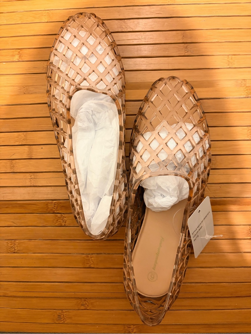 Funkymonkey Premium Soft Jelly Mesh Flats Summer Beige Sandal size 6 NWT, box